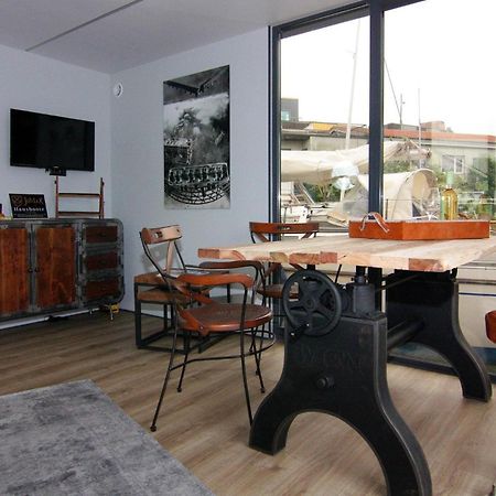 ホテル Houseboat Leni フレンスブルク エクステリア 写真
