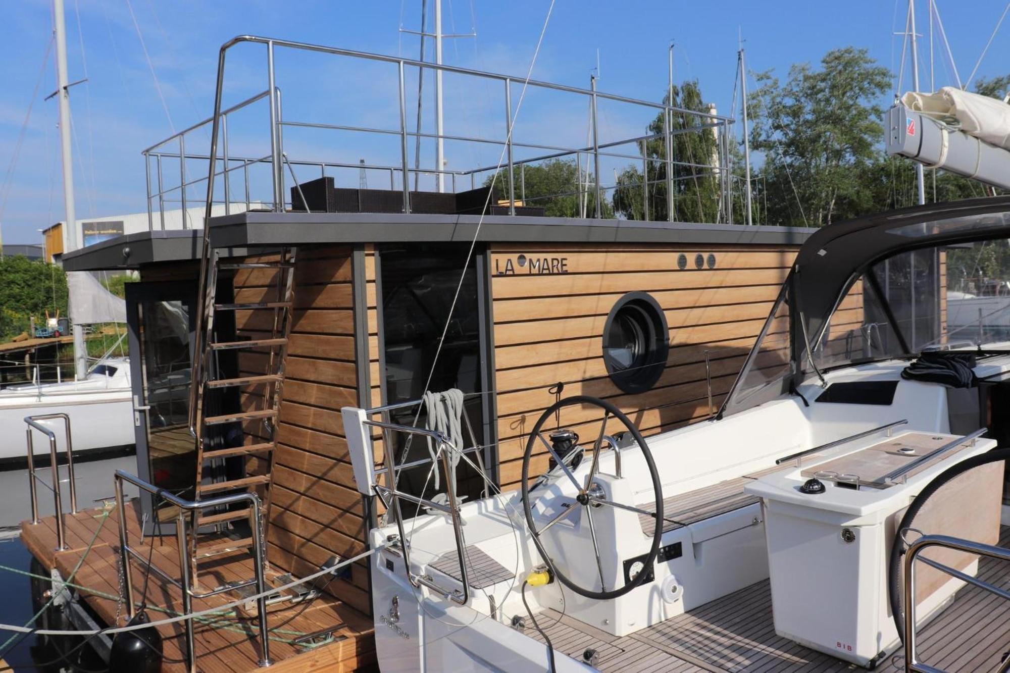 ホテル Houseboat Leni フレンスブルク エクステリア 写真